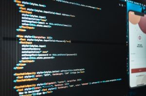 Qu'est-ce que le low code no code? Le guide complet pour les entreprises low code no code